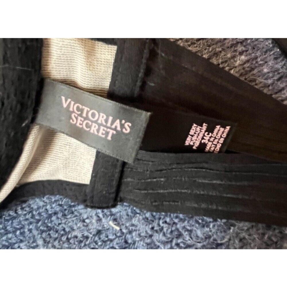 Very Sexy Push Up Victoria’s Secret 34C Black Lace With Nude Undertones - Picture 4 of 8